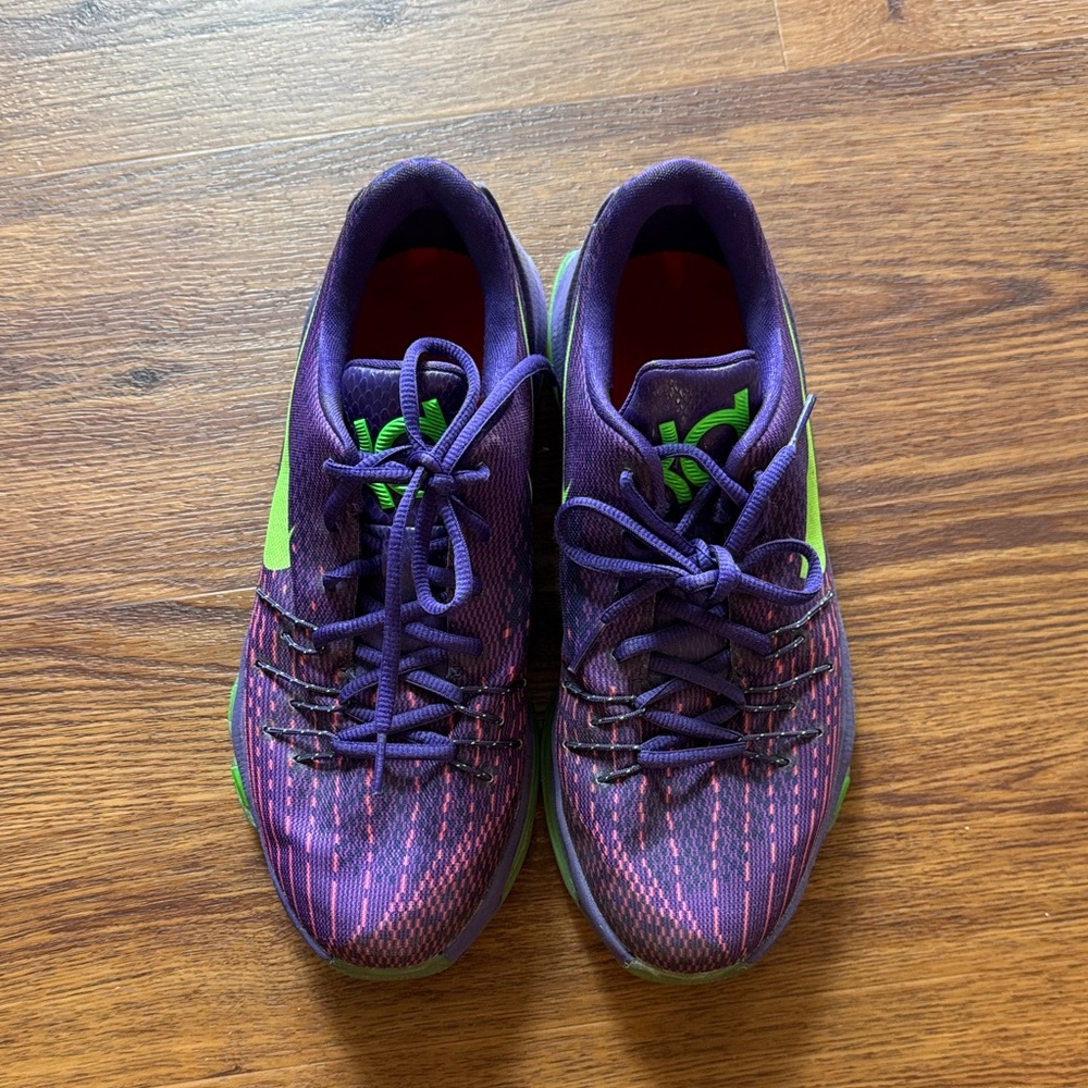 KD8 Basketball Shoes